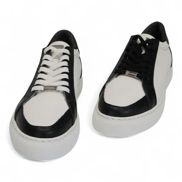 Sneaker na schoonmaak